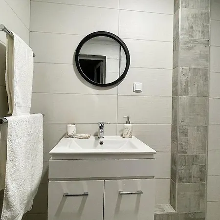 Apartment Fenix 2 Bedroom Center Varna